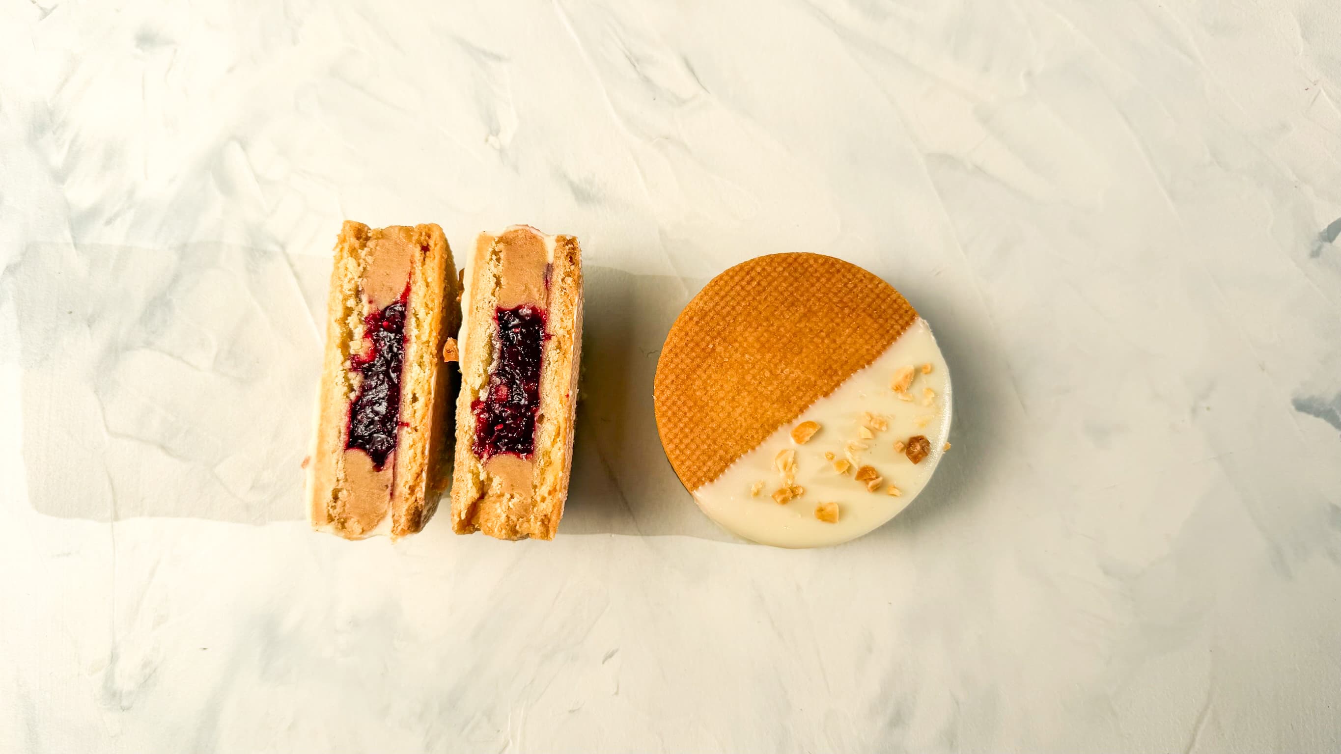 Fotografía de referencia para Alfajor Cremoso Maní